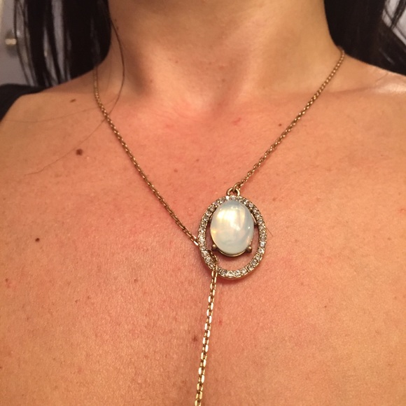 2/$25💋 Long Gold Rhinestone Pull Drop Necklace - Picture 5 of 6